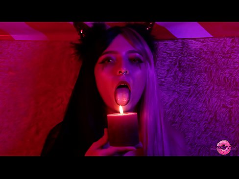 ❤️ Kirglik blowjob seksikalt succubusilt koos suu täitumisega ❤ Pornovideo at us ☑