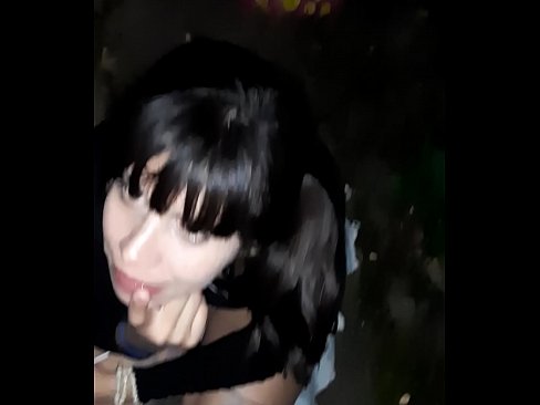 ❤️ Tänaval paisunud peenise vastu kommi eest ❤ Pornovideo at us ☑