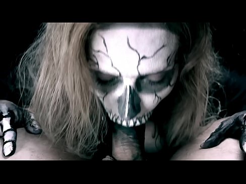 ❤️ Demon girl imeb kulli oma musta suuga ja neelab sperma. ❤ Pornovideo at us ☑